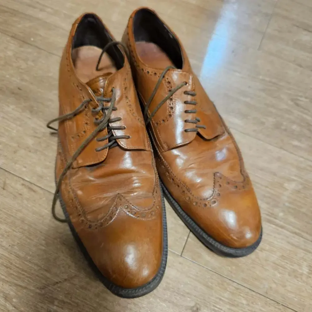 Cole Haan Wingtip  Oxford Mens 10.5 British Tan Leather Dress shoes